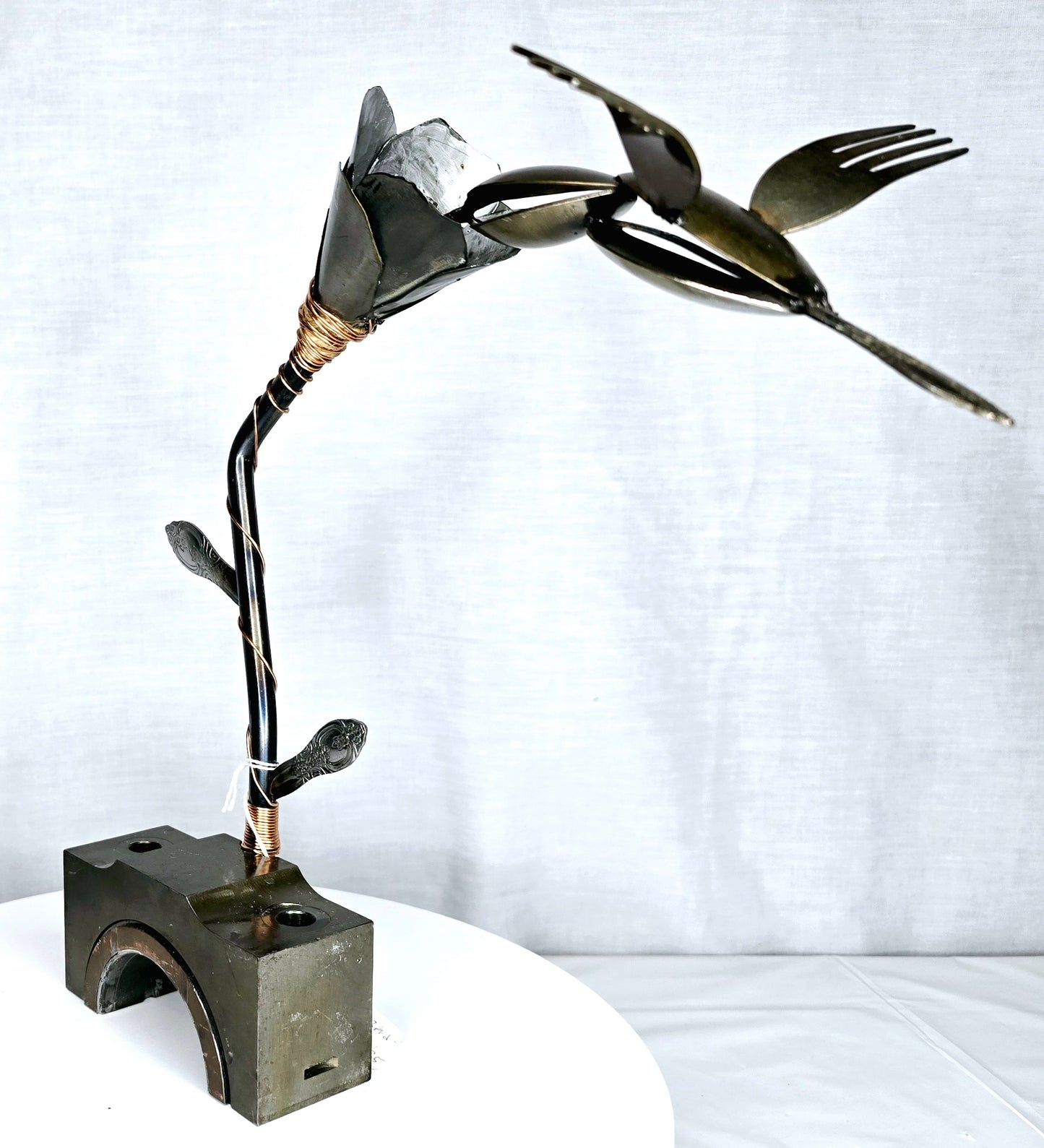 Colibri y Flor (Hummingbird and Flower)